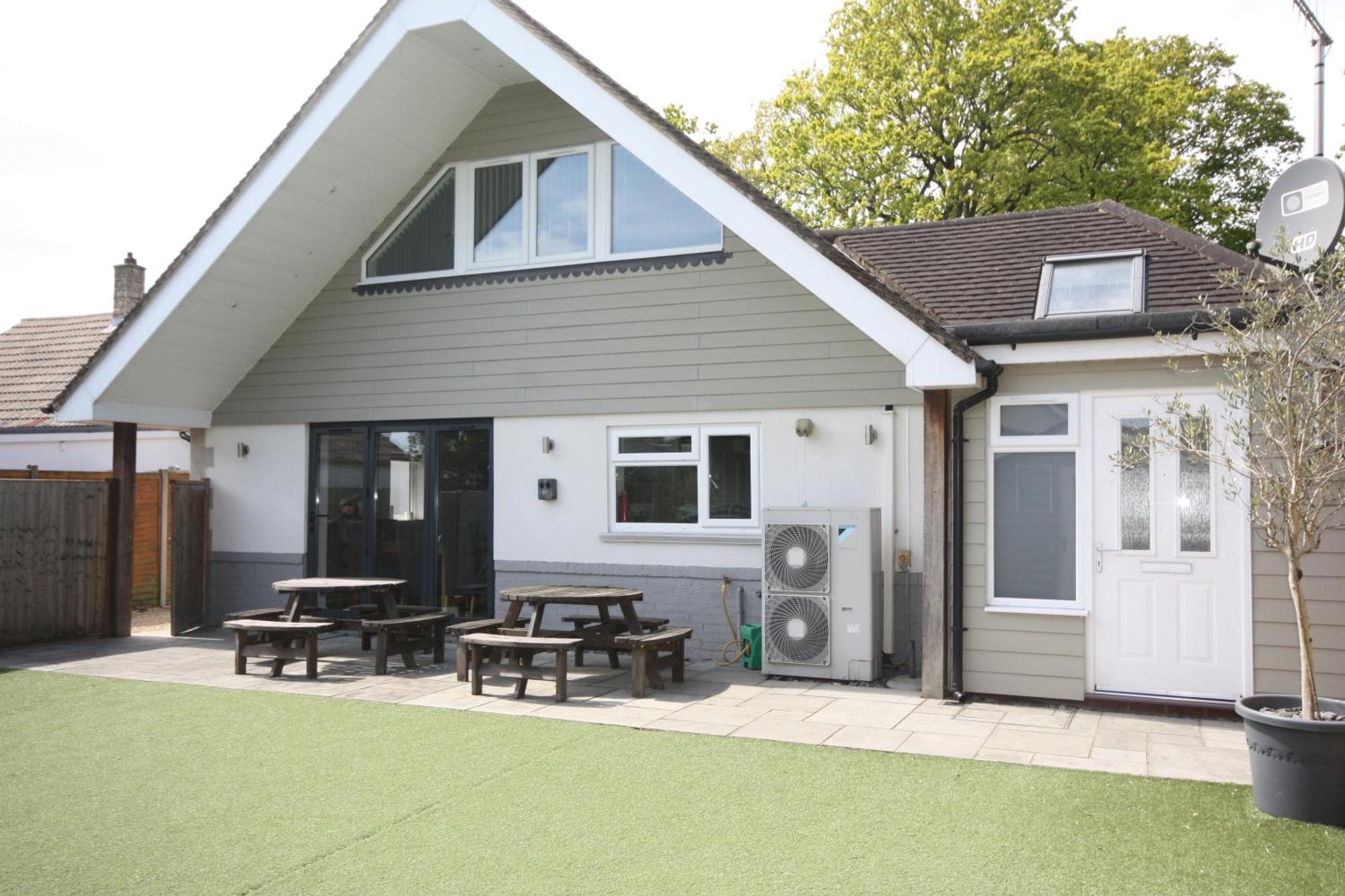 Four Corners Holiday Home Hot Tub & Sauna Ferndown Exterior photo